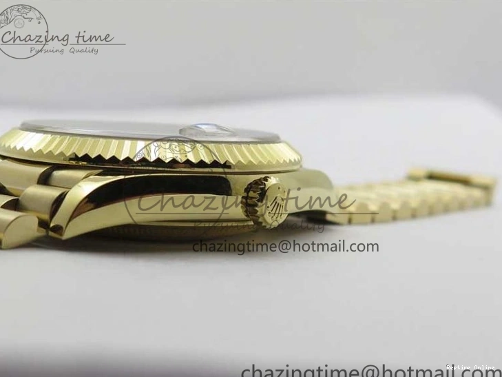 1218 Day-Date 40mm 228239 BP New Dial Version 904 YG Silver Stick Markers Dial on YG President Bracelet A Sophisticated 2807